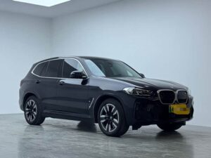 BMW iX3 2024
