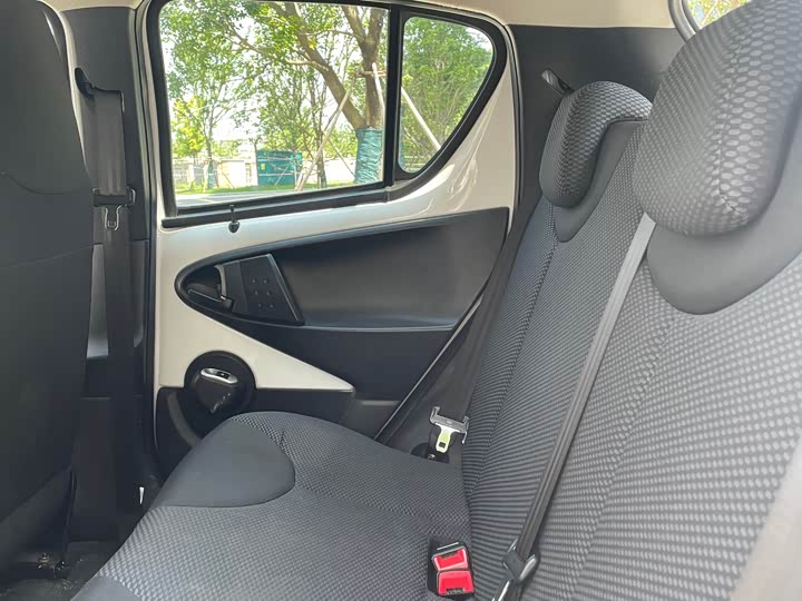 
								BYD E1 2019 Yue Edition 2019 full									