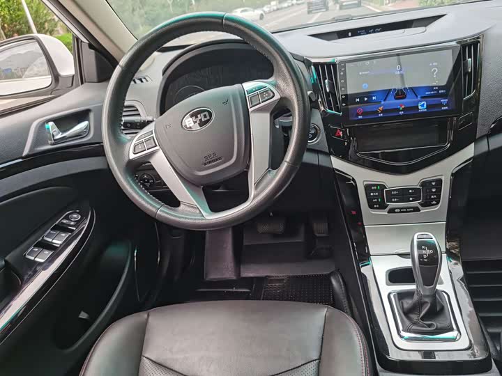 BYD E5 2016 300 Luxury Edition 2016