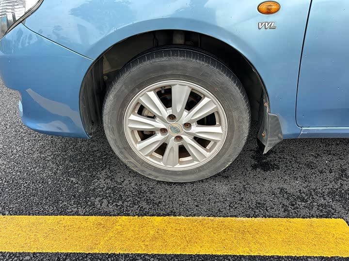 
								BYD L3 2015 Energy-Saving Edition 1.5L Automatic Comfort Model 2015 full									