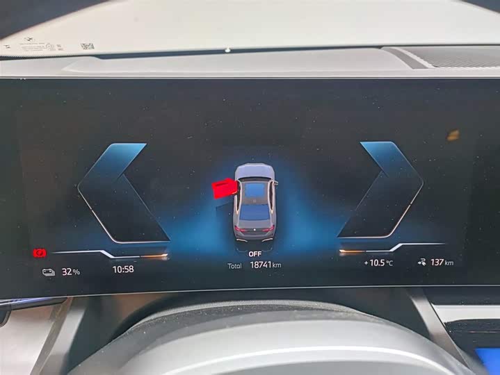 
								BMW i5 eDrive 35L M Sport Package 2024 full									