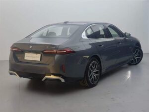 BMW i5 eDrive 35L M Sport Package 2024