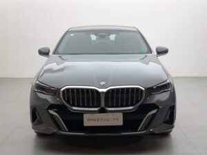 BMW 5 Series 525Li M Sport Package 2023