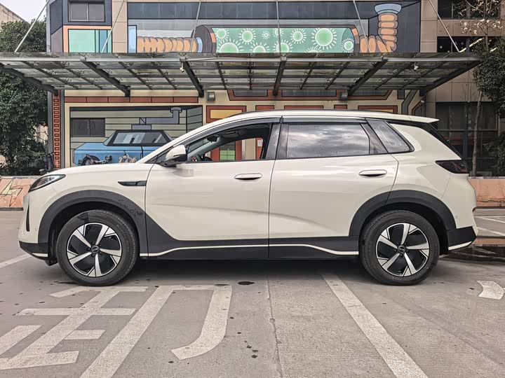 
								BYD Hiace 05 EV 2025 520KM Flagship Intelligent Navigation Edition 2025 full									