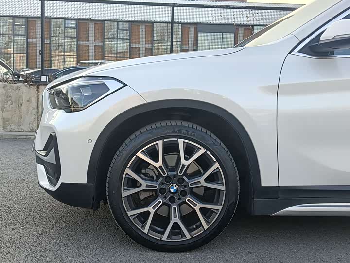 
								BMW X1 xDrive25Li Premium 2020 full									
