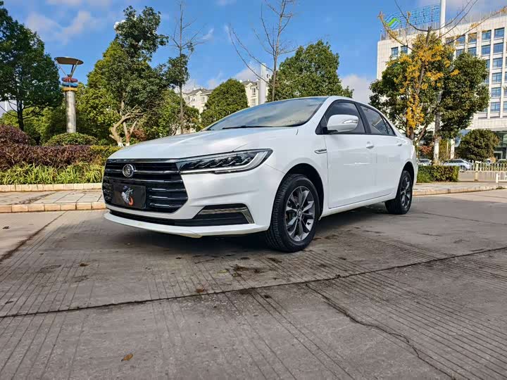 BYD Qin 2019 1.5L Manual Deluxe Edition 2019