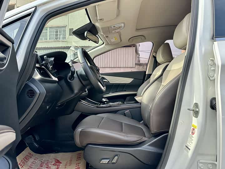 
								BYD Song MAX New Energy 2022 DM-i 105KM Flagship Edition 2022 full									