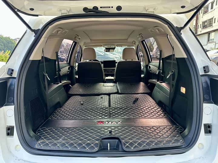 
								BYD Song MAX New Energy 2022 DM-i 105KM Flagship Edition 2022 full									