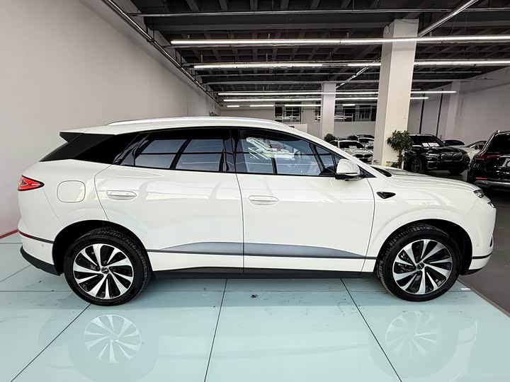 
								BYD Hiace 06 2025 EV 520 Navigator Edition 2025 full									