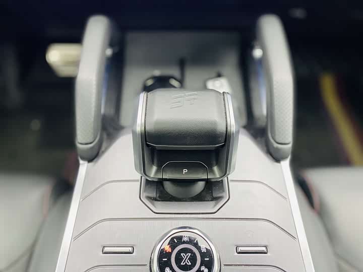 
								Jetour Traveler t2 2023 2.0T 2023 full									