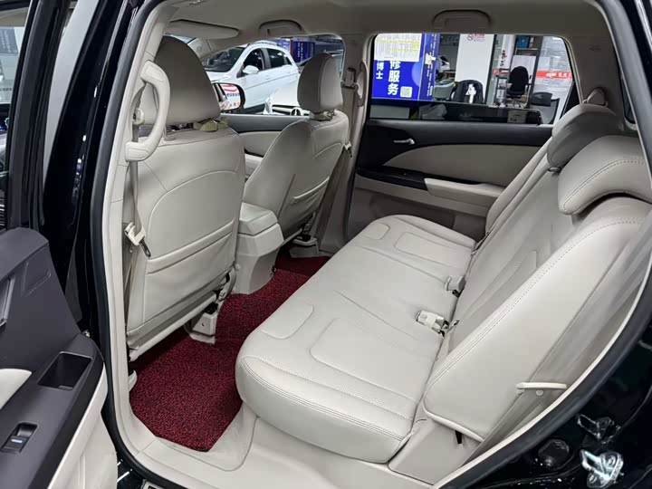 
								BYD e6 2016 400 Elite Edition 2016 full									