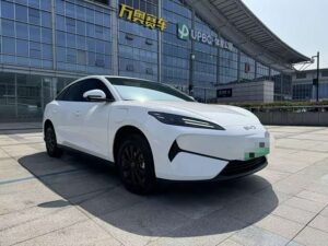 BYD BYD e7 2025 520 Smart Travel Edition 2025