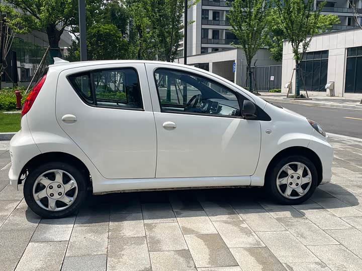
								BYD E1 2019 Yue Edition 2019 full									