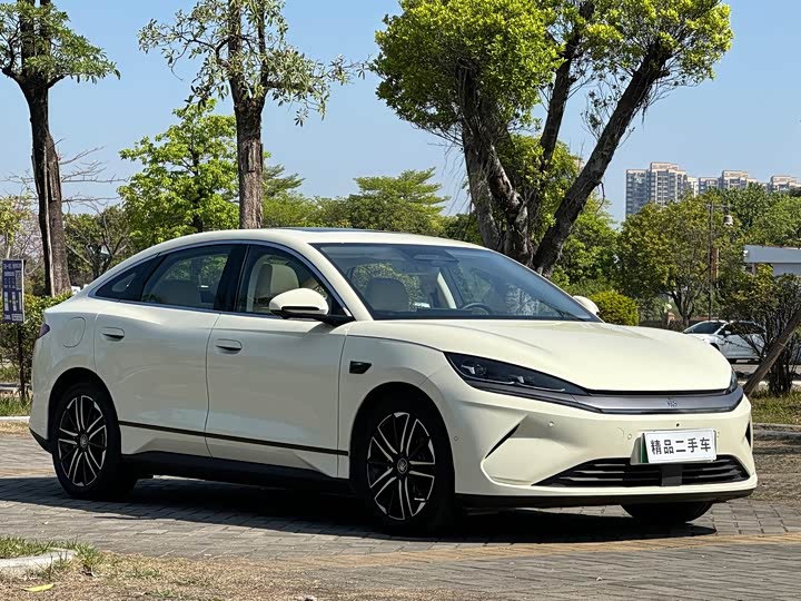 
								BYD Qin L 2025 EV 545KM Premium Edition 2025 full									