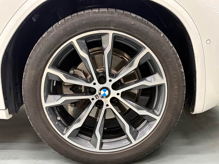 
								BMW X3 2020 xDrive30i Leading M Sport Package 2020 full									