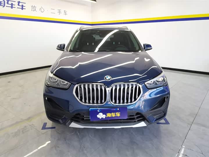 
								BMW X1 2022 sDrive25Li Leading Edition 2022 full									