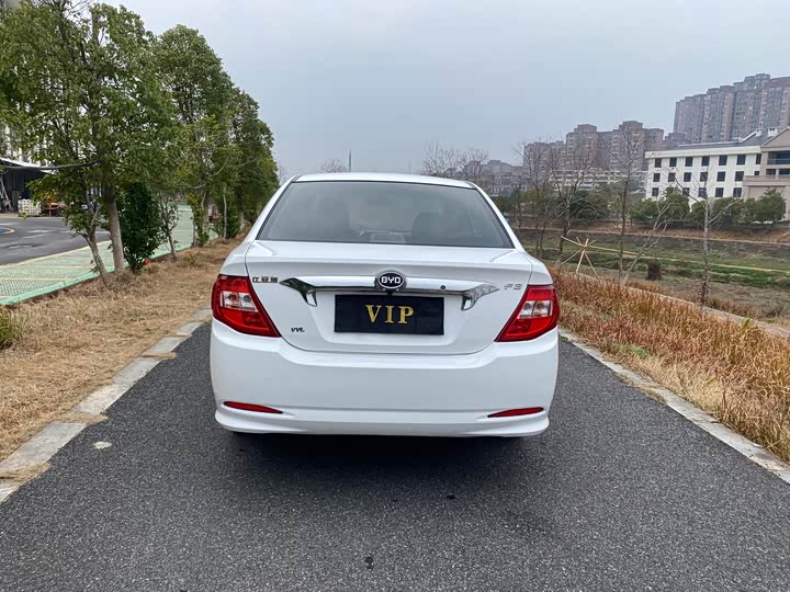 
								BYD F3 2018 1.5L Manual Fashion Edition 2018 full									