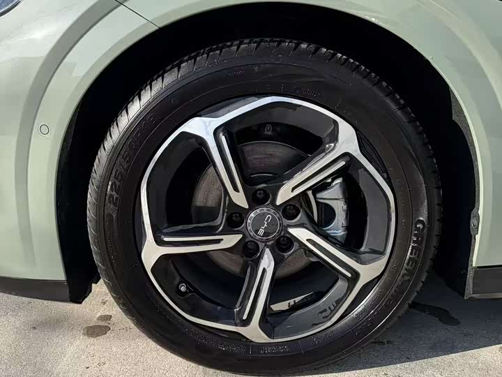 
								BYD Seal 06GT 2025 Smart Driving Edition 605 Hot Wave Edition 2025 full									