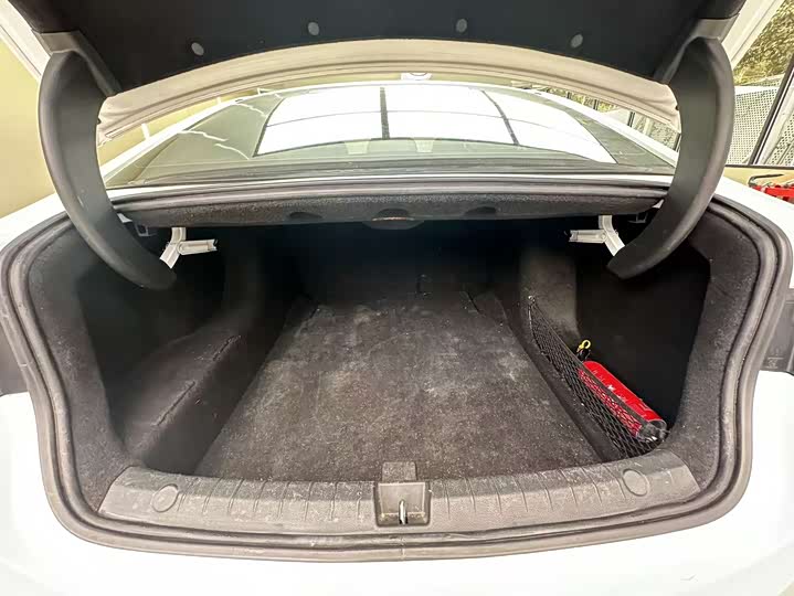 
								BYD Qin PLUS 2024 Glory Edition DM-i 55KM Leading Model 2024 full									