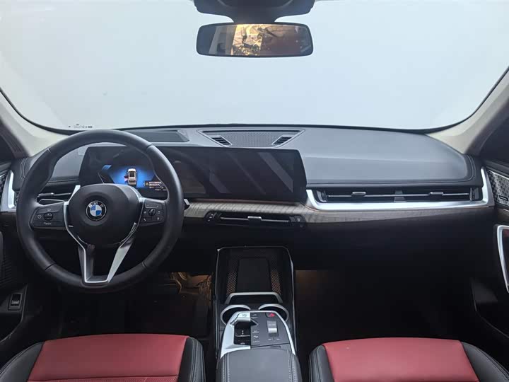 
								BMW X1 xDrive25Li X Design Package 2023 full									