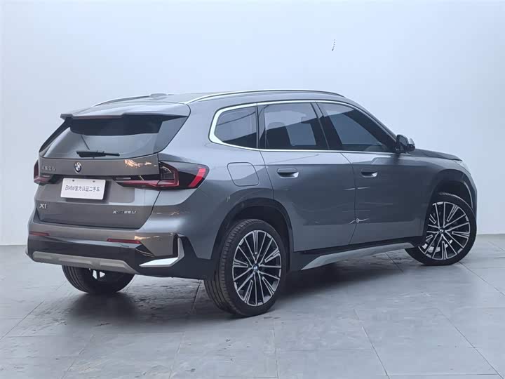 
								BMW X1 xDrive25Li X Design Package 2023 full									