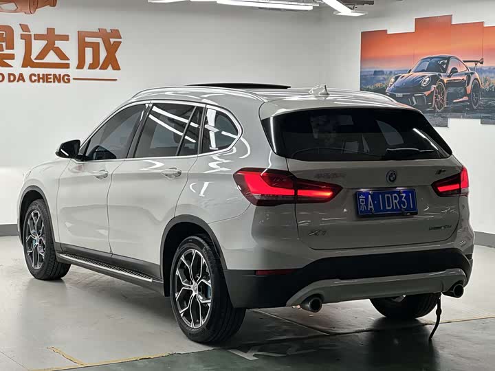 
								BMW X1 facelift sDrive25Li Leading Edition 2021 full									