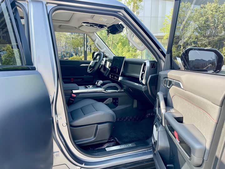 
								Jetour Jetour Traveler t2 2024 2.0T 4WD Crossing PRO 2023 full									