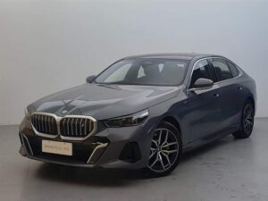 BMW i5 eDrive 35L M Sport Package 2024