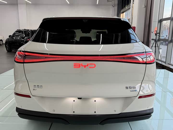 
								BYD Hiace 06 2025 EV 520 Navigator Edition 2025 full									