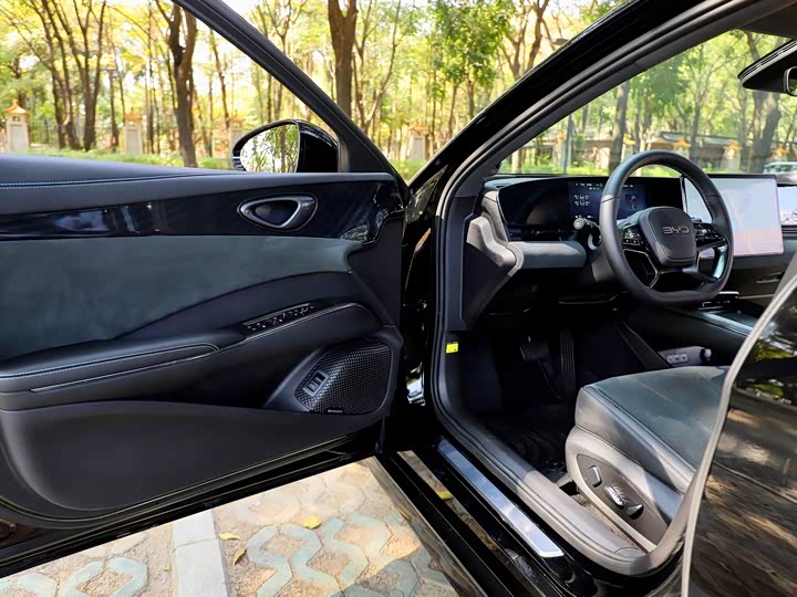 
								BYD Seal 2025 600 4WD Intelligent Driving Edition 2025 full									