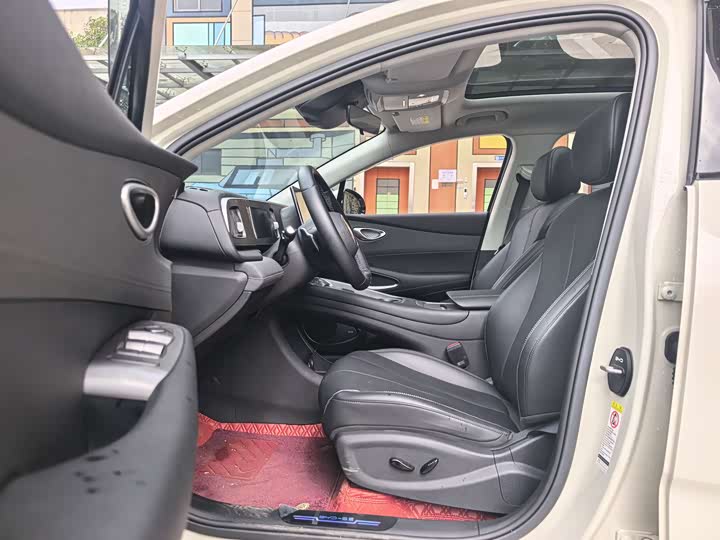 
								BYD Hiace 05 EV 2025 520KM Flagship Intelligent Navigation Edition 2025 full									