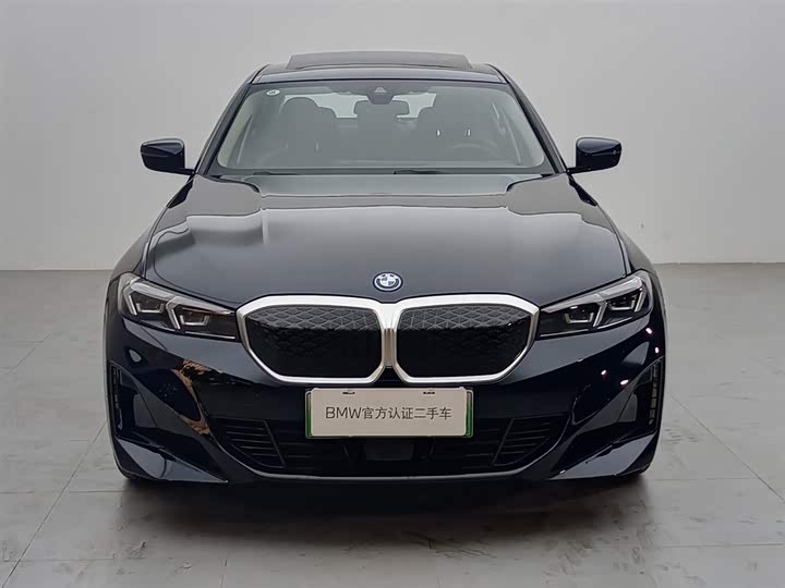 
								BMW i3 eDrive 35L 2025 full									