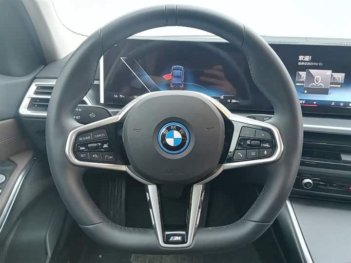 
								BMW i3 eDrive 35L 2025 full									