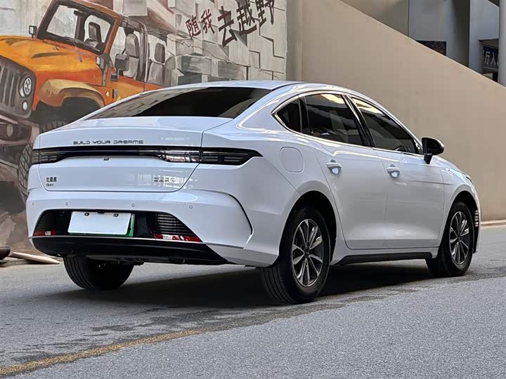 
								BYD Destroyer 05 2024 Glory Edition DM-i 55KM Luxury Model 2024 full									