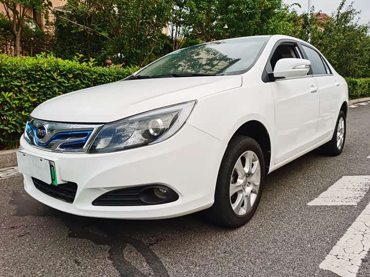 BYD E5 2016 300 Luxury Edition 2016