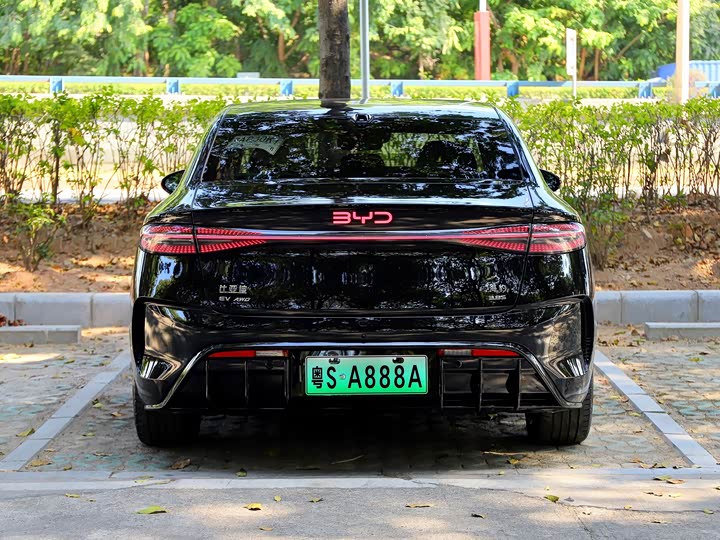 
								BYD Seal 2025 600 4WD Intelligent Driving Edition 2025 full									