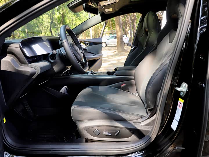 
								BYD Seal 2025 600 4WD Intelligent Driving Edition 2025 full									