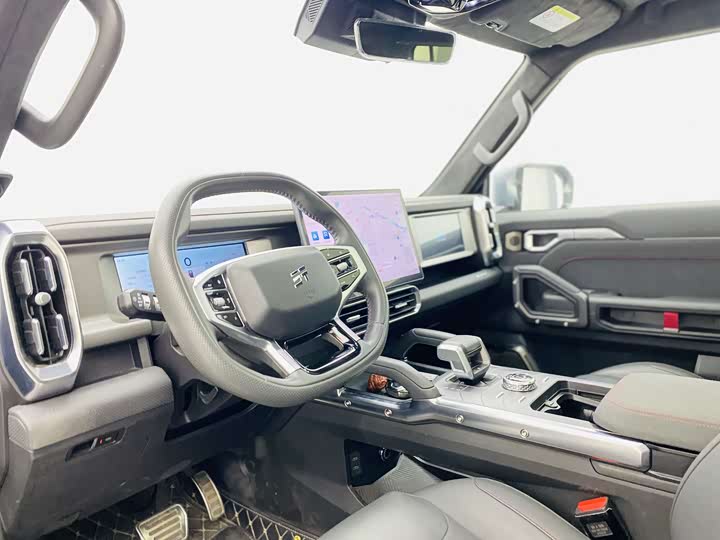 
								Jetour Traveler t2 2023 2.0T 2023 full									