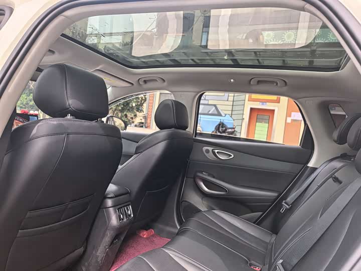 
								BYD Hiace 05 EV 2025 520KM Flagship Intelligent Navigation Edition 2025 full									