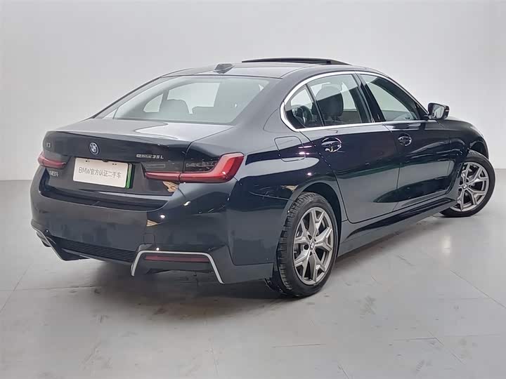 
								BMW i3 eDrive 35L 2025 full									