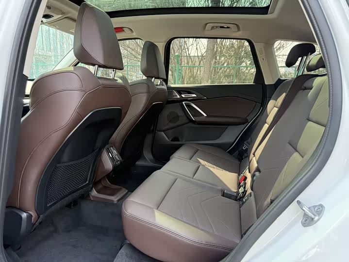 
								BMW X1 sDrive25Li X Design Package 2024 full									