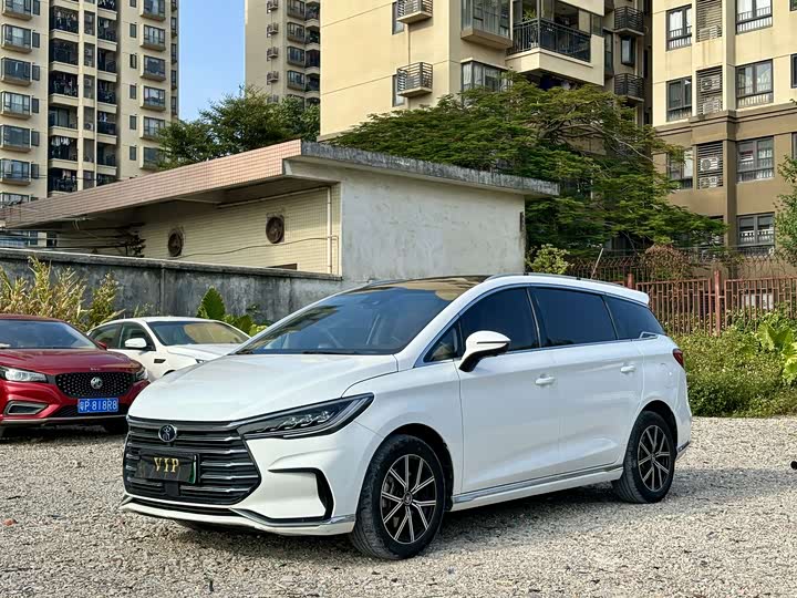 
								BYD Song MAX New Energy 2022 DM-i 105KM Flagship Edition 2022 full									