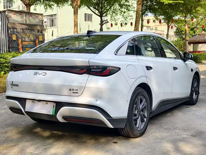 
								BYD Seal 06 2025 EV 470KM Premium Edition 2025 full									