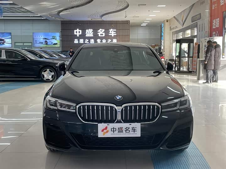 
								BMW 5 Series 530Li Leading M Sport Package 2023 full									