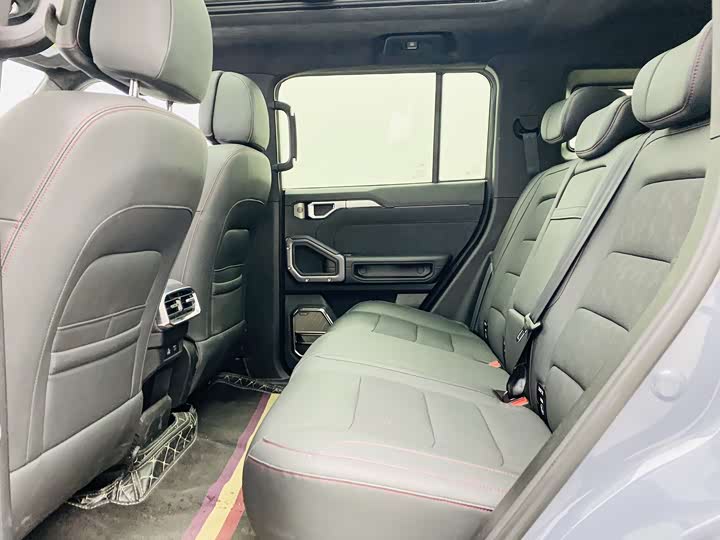 
								Jetour Traveler t2 2023 2.0T 2023 full									