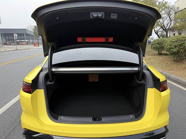 
								BYD Han L 2025 EV All-Wheel Drive LiDAR Flagship Model 2025 full									