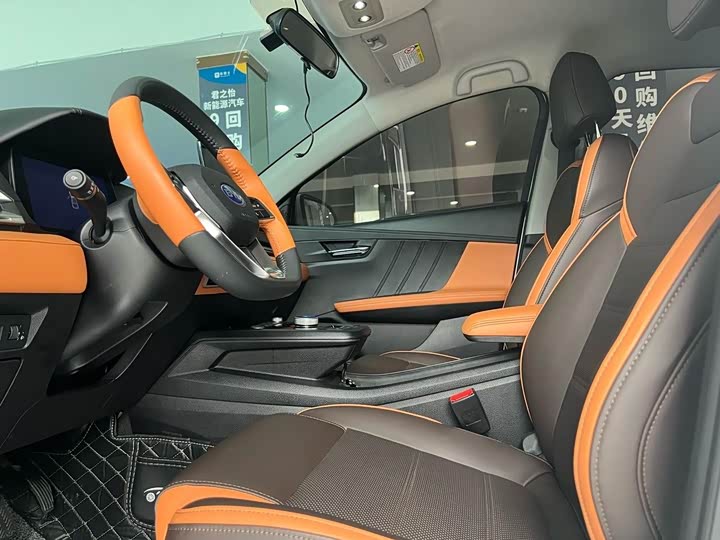 
								BYD e2 2020 Luxury Edition 2020 full									